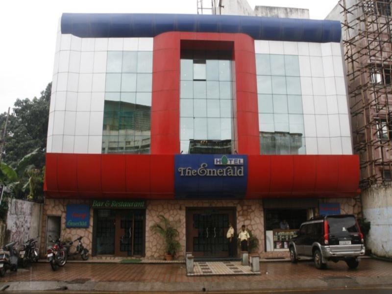 The Emerald Daman Exterior foto